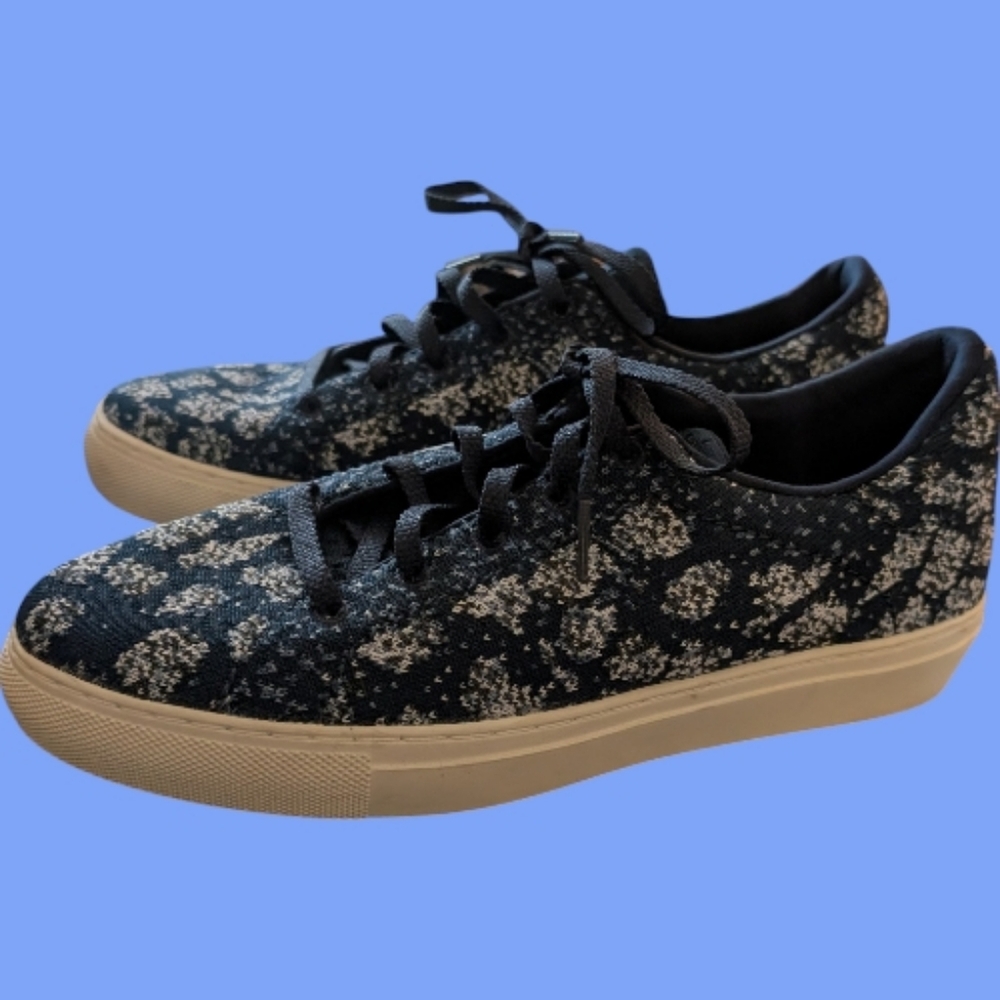 NEW SKECHERS Vaso Ramo Navy Light Blue Floral Sneakers Size 7.5 Memory Foam - Picture 2 of 6